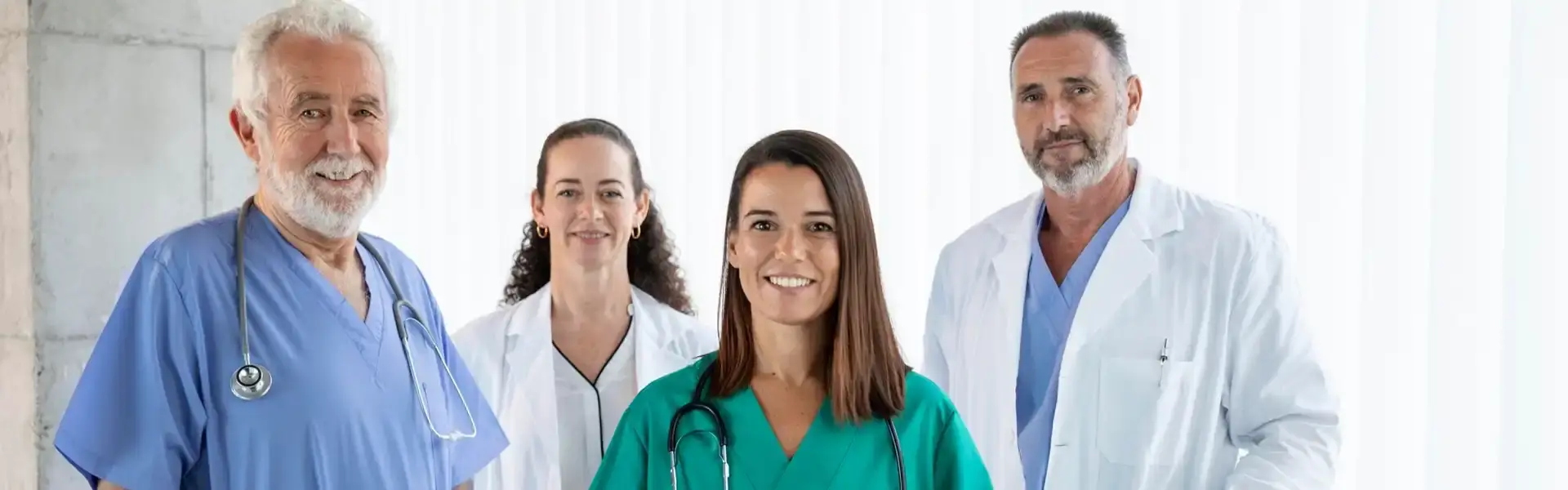 Tím odborníkov NÚSCH pri práci