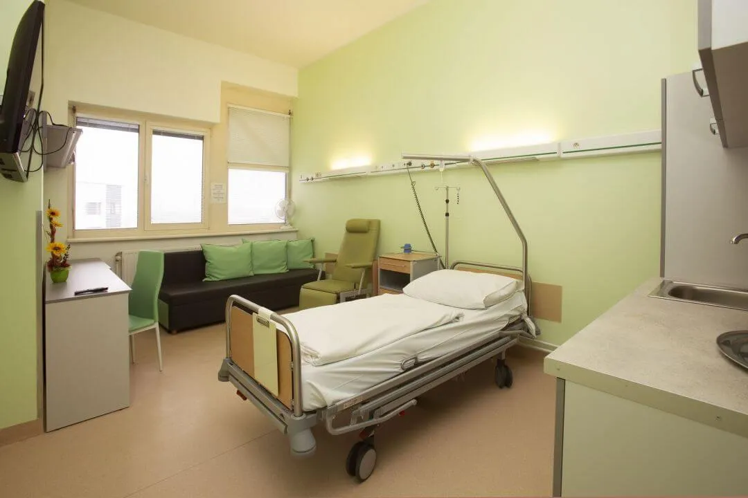 Nadštandardná izba - kúpeľňa s príslušenstvom